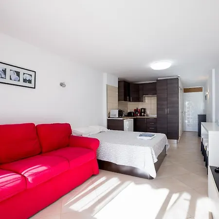 Go2tenerife Apart'mira Balcony W/ Sea View & Pool Playa de las Américas