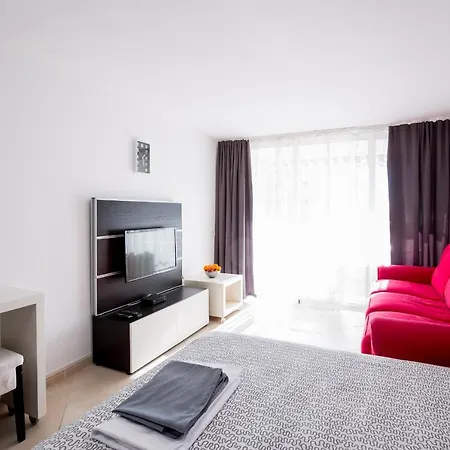 Go2tenerife Apart'mira Balcony W/ Sea View & Pool Apartment Playa de las Américas